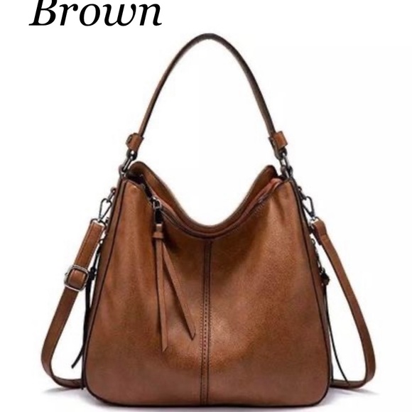 🍀SALE PRICE🍀 NWT Large Leather hobo bag/ crossbody DISCOUNTED SHIPPING - Picture 7 of 16